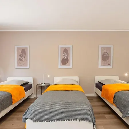 Komfortable Mit Terrasse Für 5 Personen! Apartment *