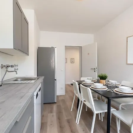 Komfortable Mit Terrasse Für 5 Personen!