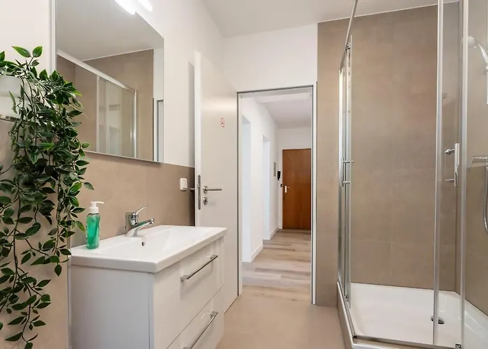 Komfortable Mit Terrasse Fuer 5 Personen! * Baesweiler