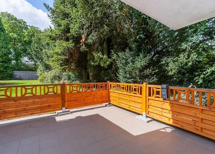 Komfortable Mit Terrasse Fuer 5 Personen! * Baesweiler